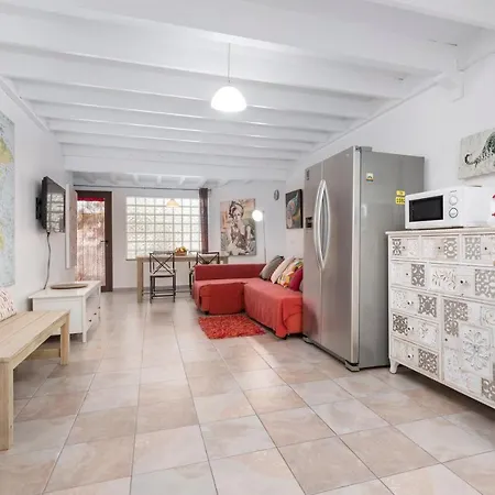 Home2book Charming Casa Claudia, Pool & Terrace Appartamento